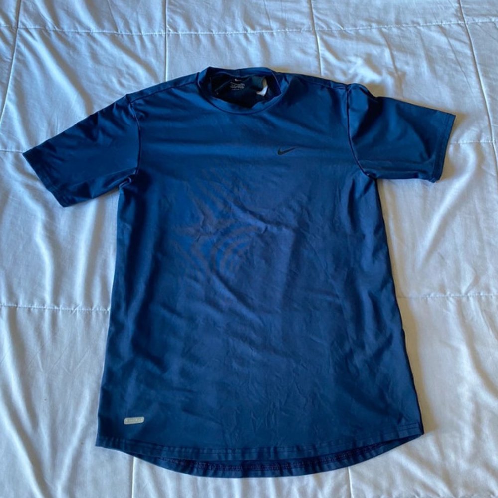 nike dri fit top